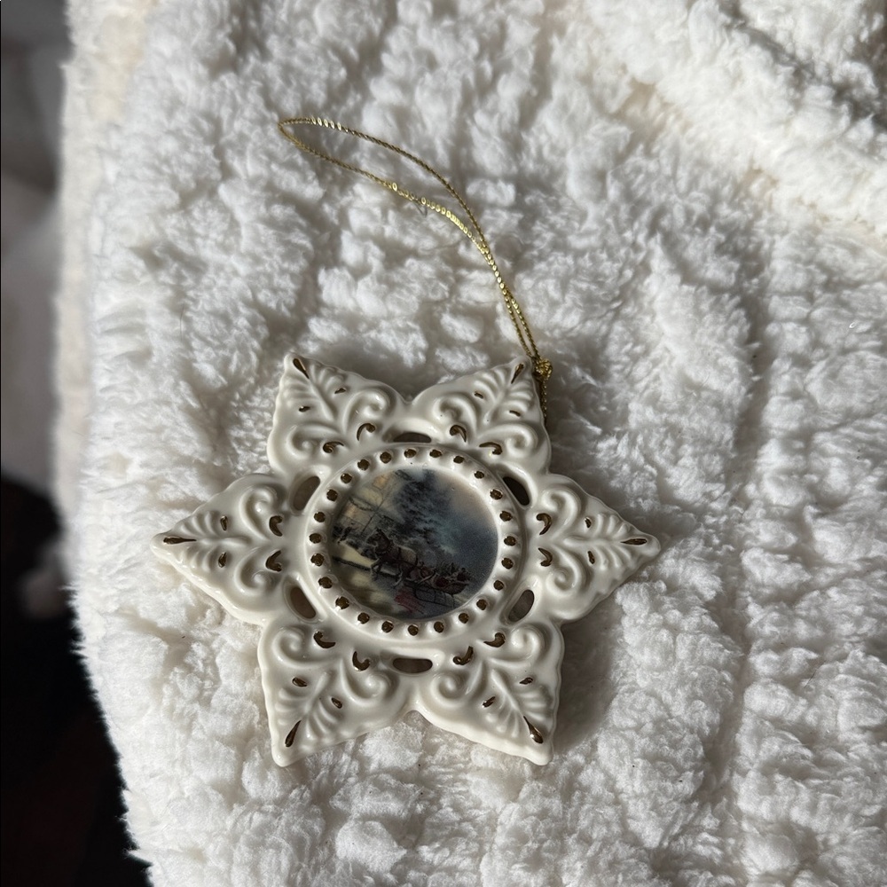 Kinkade Painter of Light Star Ornament - Picture 2 of 4